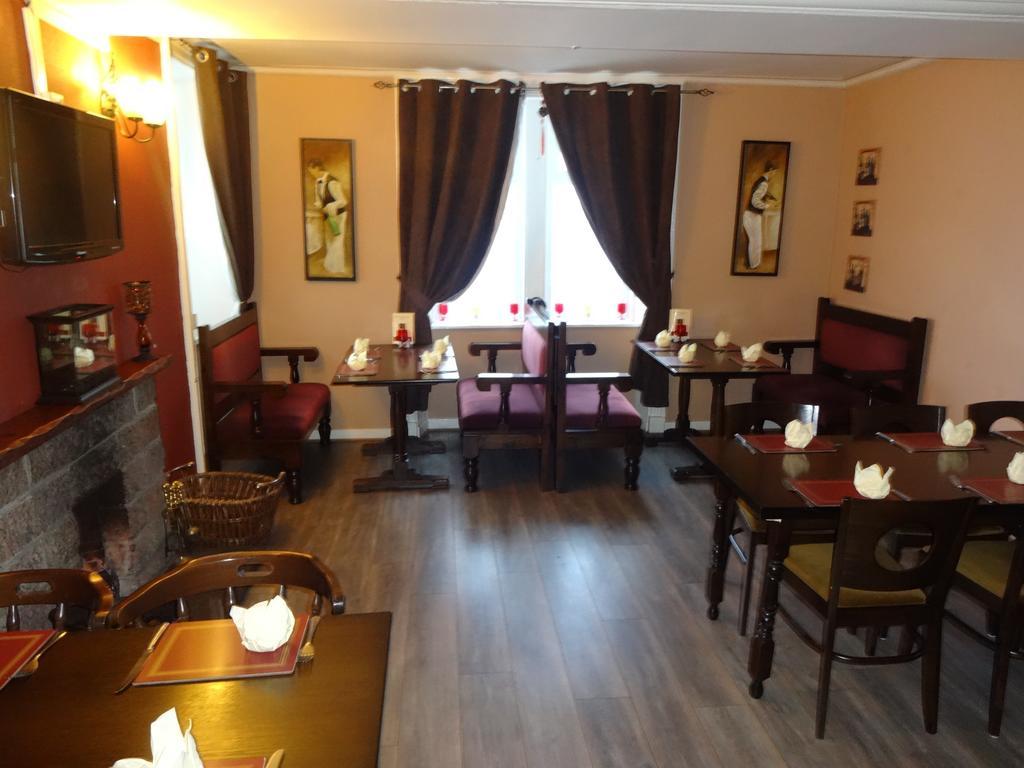 Saint Cyrus 圣赛勒斯村庄宾馆酒店 外观 照片